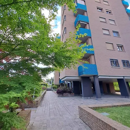 Lägenhet Your In Bologna Casalecchio Di Reno